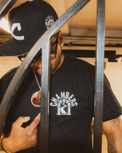 Cargar imagen en el visor de la galería, CHAMBERS CLASSIC TEE!
